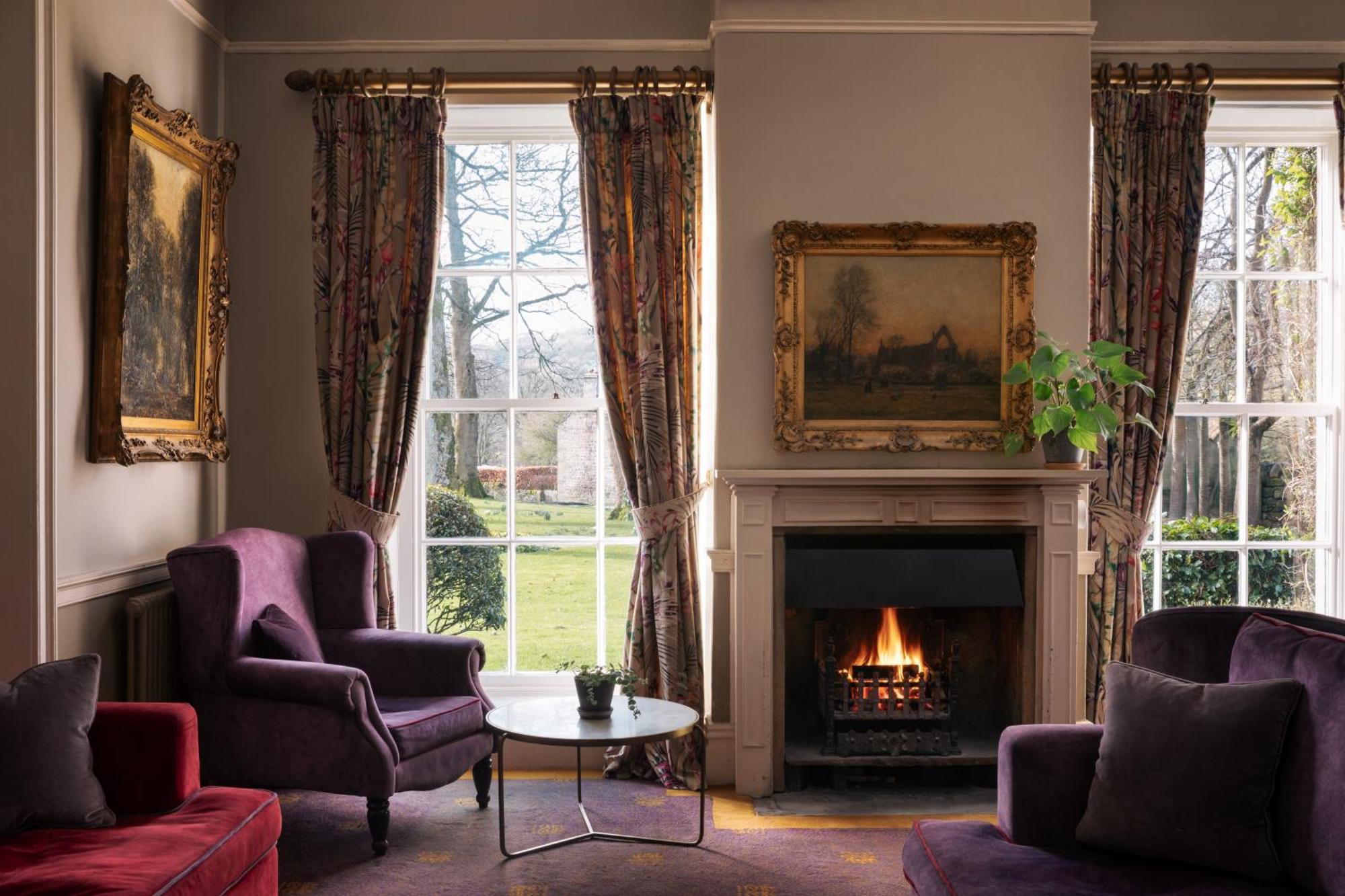 The Devonshire Arms At Hotel